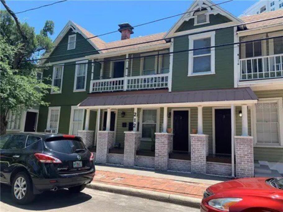 Cosy 3-bedroom Downtown Walk To Convention Center Tampa