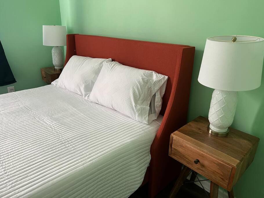 Apartment Cosy 3-bedroom Downtown Walk To Convention Center *
